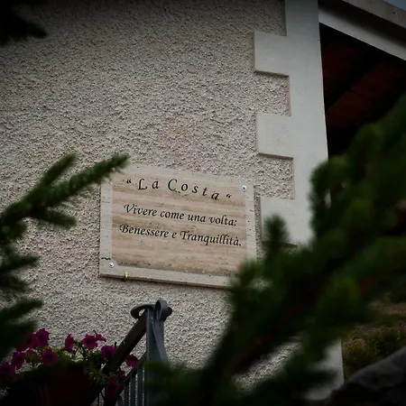 La Costa *